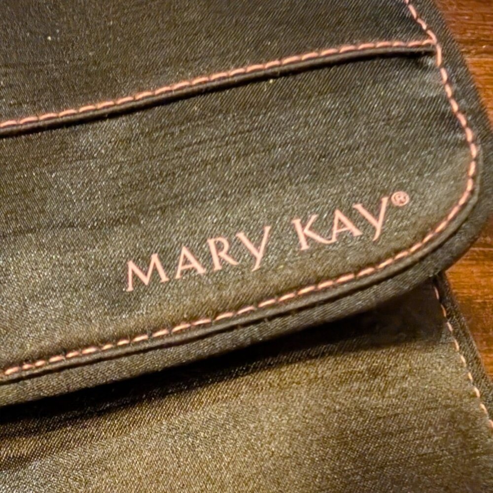 MARY KAY Cosmetic Hanging Travel Toiletry Bag - Black/Pink - NWOT - Picture 3 of 12